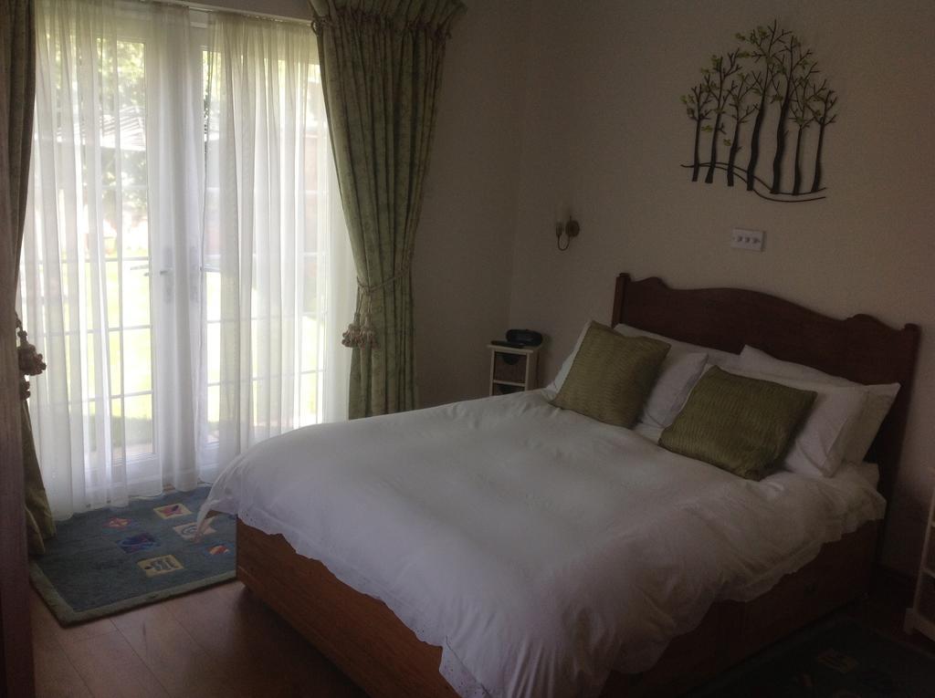 The Old Dairy Bed & Breakfast Waddesdon Room photo
